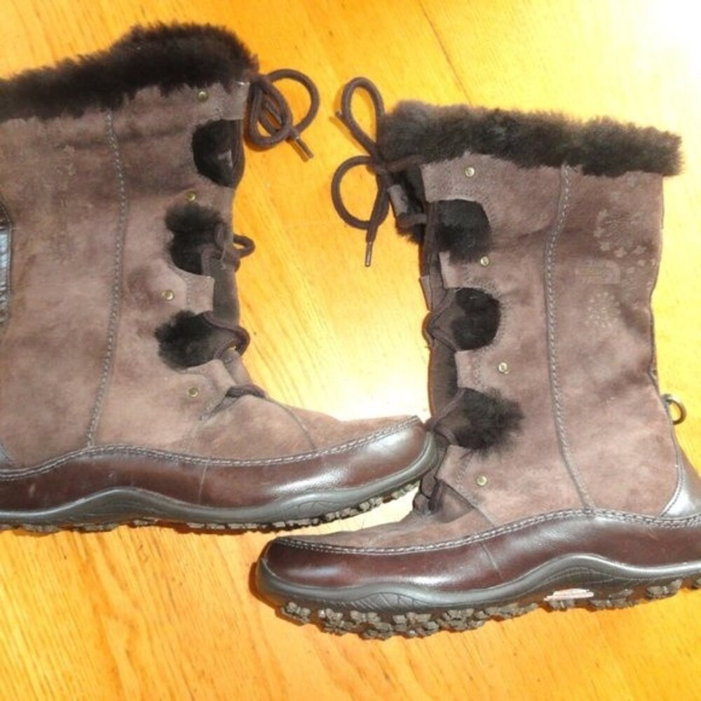 North Face Boots Fur Lace Up Excellent!
